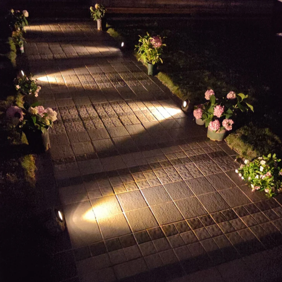 Solar Stone Pathway Lights